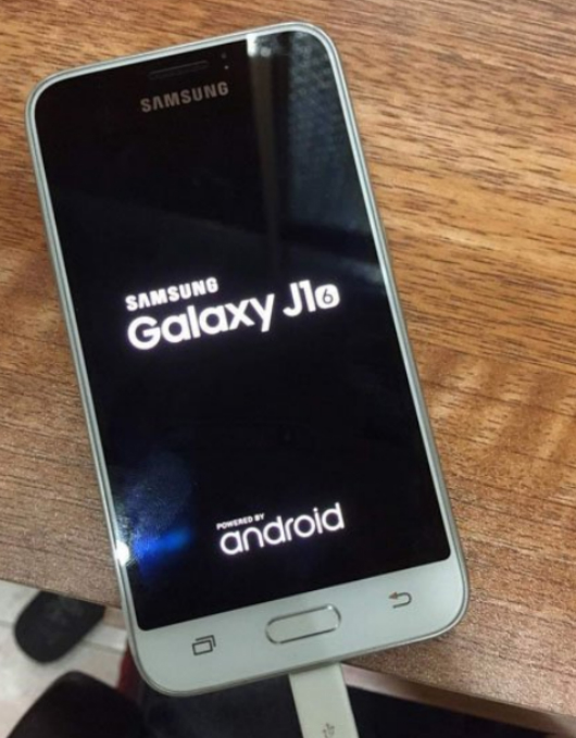 samsung galaxy j1 specs, Samsung Galaxy J1 (2016): Διέρρευσε ο ανανεωμένος αντίπαλος του Moto E