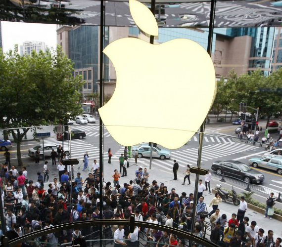 apple encryption, Έρευνα: Οι Αμερικανοί τάσσονται κατά της Apple στη διαμάχη με το FBI