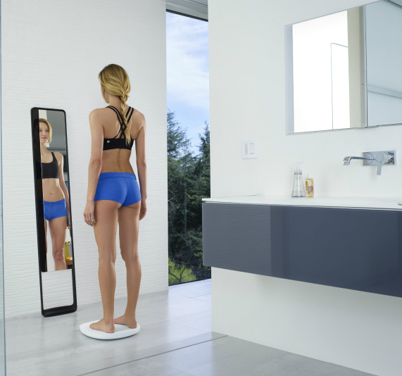 naked 3d fitness tracker, Naked 3D Fitness Tracker: Ο καθρέφτης που θα σε κάνει fit