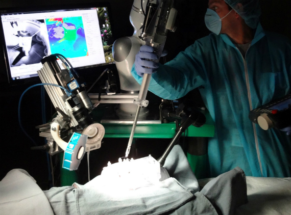 star robot surgery, STAR: Η πρώτη ρομποτική επέμβαση σε μαλακούς ιστούς χωρίς γιατρό