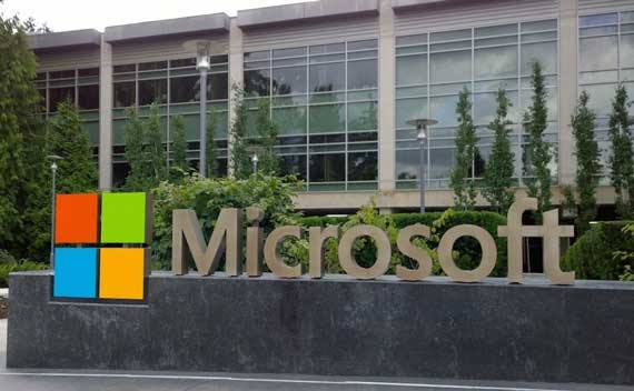, Microsoft: Πουλάει το τμήμα feature phone στη Foxconn για 350 εκ. δολάρια