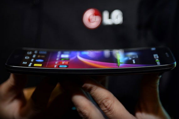 LG Display, LG Display: Επενδύσεις 1,7 δις δολάρια στις εύκαμπτες οθόνες OLED