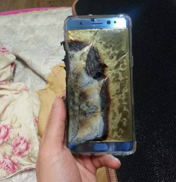 galaxy note 7 explodes, Samsung Galaxy Note 7: Εξερράγη ενώ φόρτιζε