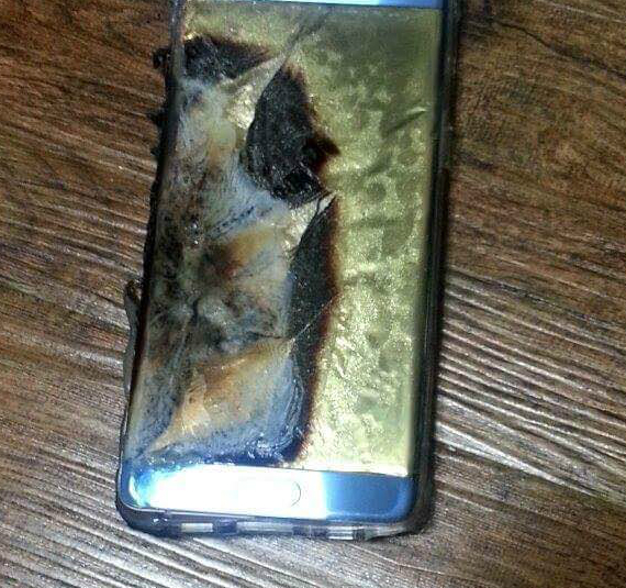 galaxy note 7 explodes, Samsung Galaxy Note 7: Εξερράγη ενώ φόρτιζε