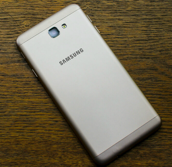samsung galaxy j7 prime, Samsung Galaxy J7 Prime: Διέρρευσαν φωτογραφίες και χαρακτηριστικά