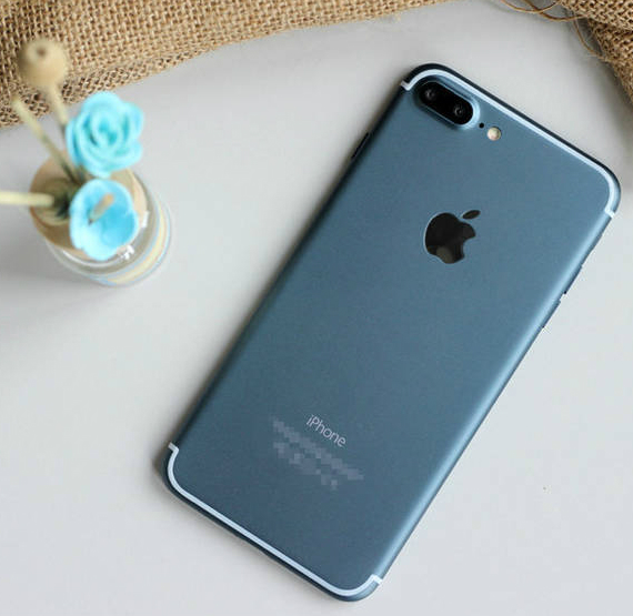 iphone 7 plus deep blue, iPhone 7 Plus: Φωτογραφίζεται σε μπλε χρώμα
