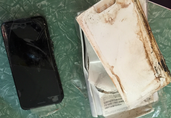 iphone 7 plus explosion, iPhone 7: Εξερράγη μέσα στο κουτί του [εικόνες]