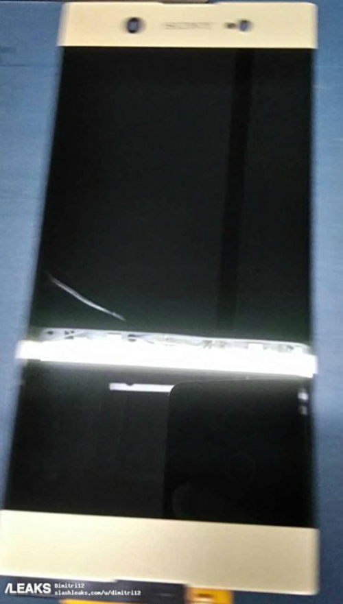 Sony Xperia XZ (2017), Sony Xperia XZ (2017): Το μπροστινό panel δείχνει ανύπαρκτα πλαϊνά bezel