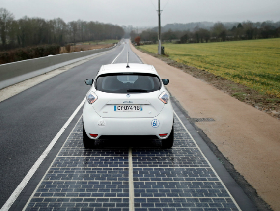 solar highway, Η Γαλλία αποκτά τον πρώτο δρόμο στον κόσμο με ηλιακά πάνελ
