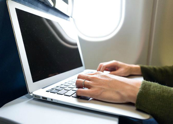 no laptop ban eu flights, Η απαγόρευση laptop σε πτήσεις δεν θα εφαρμοστεί στην Ευρώπη