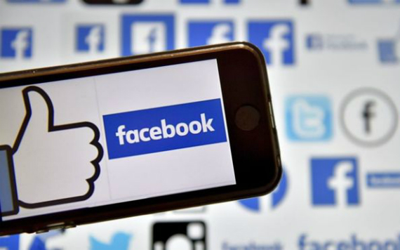 Facebook ειδήσεις, Το Facebook ερευνά ειδήσεις επί πληρωμή