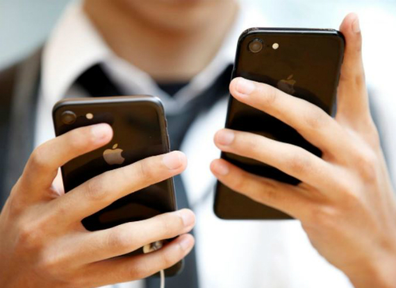 Consumer Reports iphone 8, Το Consumer Reports προτείνει Galaxy S7 αντί για iPhone 8
