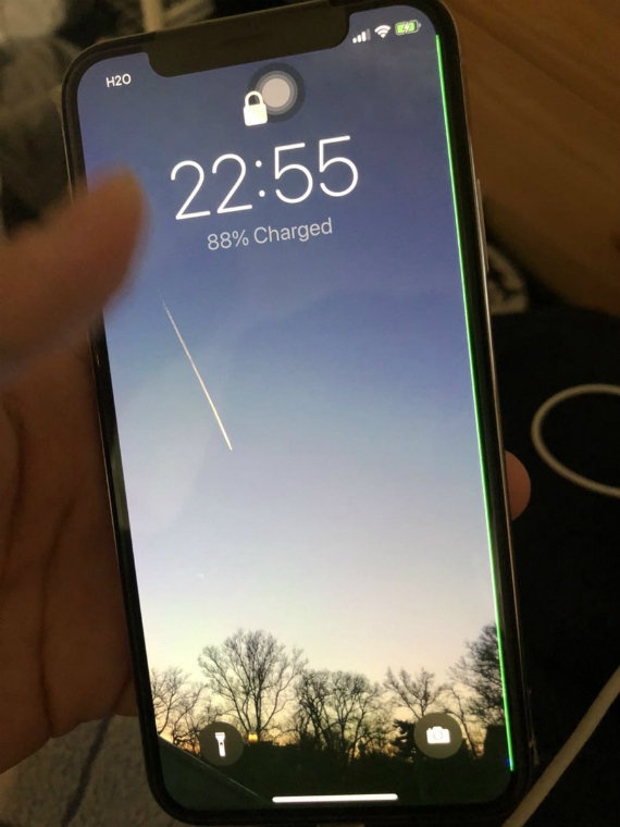 iphone x green line, iPhone X: Αναφορές για εμφάνιση πράσινης γραμμής στην οθόνη