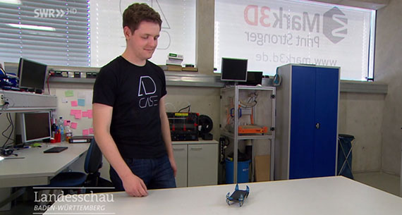 ADCASE, Φοιτητής Μηχανολογίας σχεδιάζει θήκη με αερόσακο που προφυλάσσει το κινητό στις πτώσεις