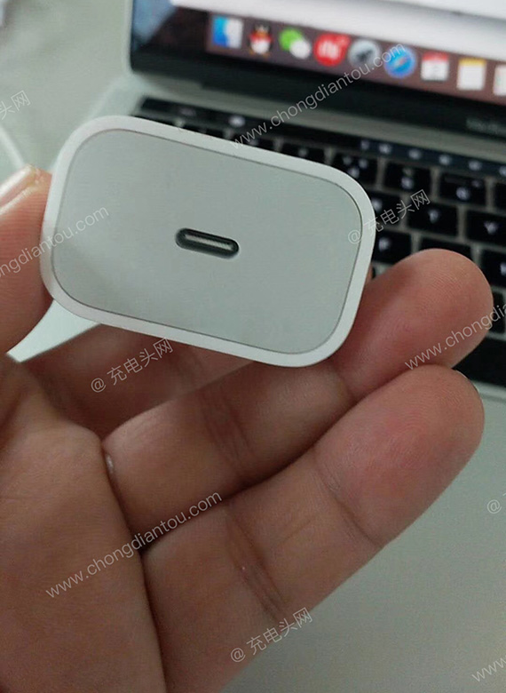 πρωτότυπο usb c φορτιστής iphone 2018 real life φωτογραφίες, Το prototype του USB-C φορτιστή των iPhone του 2018 σε real-life φωτογραφίες;