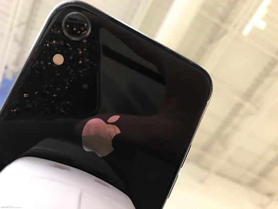 φωτογραφία iphone 9 2018 μεγαλύτερη κάμερα, Real-life φωτογραφία του iPhone 9 (2018) δείχνει μεγαλύτερη κύρια κάμερα
