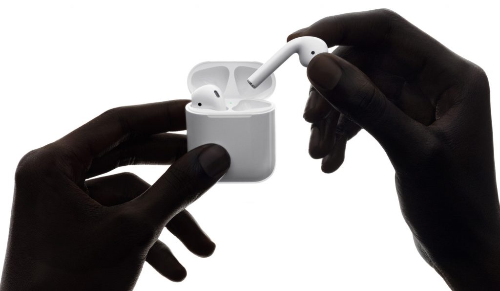 Νέα Apple Airpods, Νέα Apple Airpods με H1 chip, θήκη ασύρματη  φόρτισης και Hey Siri