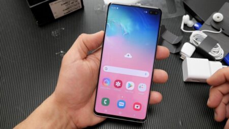 Samsung Galaxy S10+: Προβλήματα με τη συνδεσιμότητα αναφέρουν χρήστες στην Αμερική