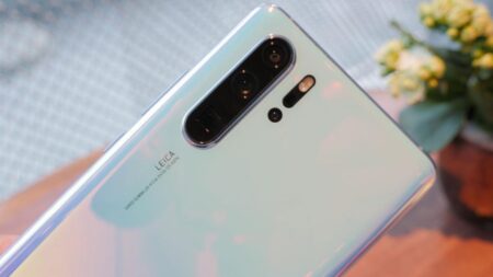 Huawei P30 Pro ελληνικό hands-on video από το Παρίσι