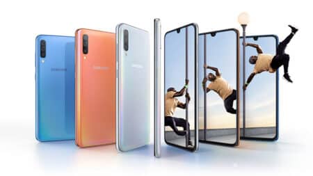 Samsung A70: Τριπλή πίσω κάμερα, 6,7 ίντσες Super AMOLED και 4.500mAh μπαταρία
