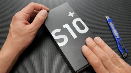 Samsung Galaxy S10+ ελληνικό unboxing video με το Μαγικό Κοπίδι