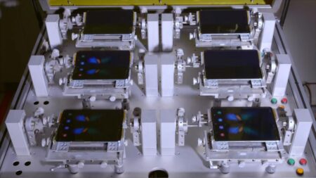 Samsung Galaxy Fold: Άνοιξε κλείσε βίντεο δοκιμή