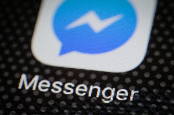 Facebook Messenger, Ενεργοποιείστε το Dark Mode στο Messenger στέλνοντας ένα emoji