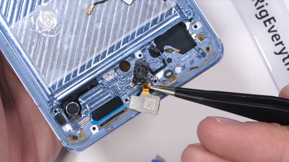 Huawei P30 Pro, Huawei P30 Pro: Teardown δείχνει πόσο εύκολα αντικαθίσταται ο in-display fingerprint scanner [βίντεο]