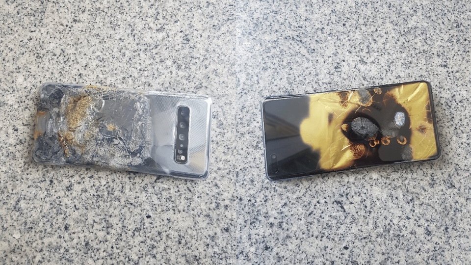 Samsung Galaxy S10 5G, Samsung Galaxy S10 5G: Έπιασε φωτιά λόγω εξωτερικής ζημιάς, ο κάτοχος λέει ότι έγινε ξαφνικά
