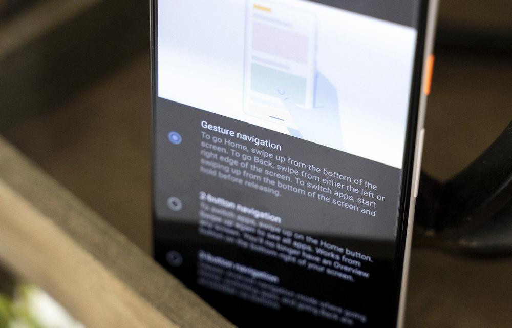 Android Q, Android Q: Οι χρήστες προτιμούν τα κουμπιά του μενού αντί για τα Gestures
