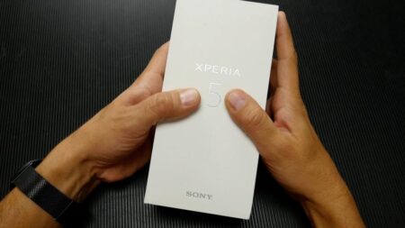 Sony Xperia 5 ελληνικό unboxing video