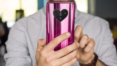 Πως θα είναι ο σχεδιασμός της κάμερας των smartphone το 2020;