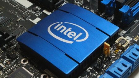 H Intel επενδύει 17 δισ. ευρώ για την κρίση των chips