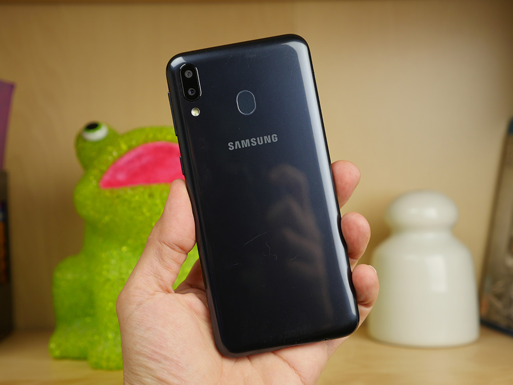 , Samsung Galaxy M20 ελληνικό hands-on video review