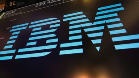Αλλαγή στρατηγικής για την IBM – Καταργεί 3.900 θέσεις εργασίας