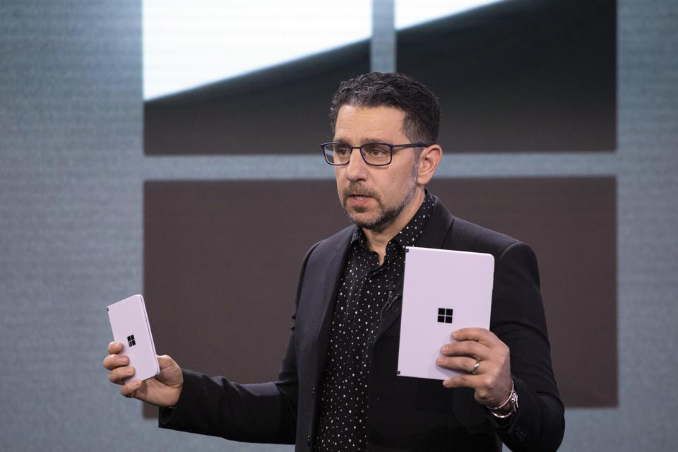 , H Microsoft επιβεβαιώνει έμμεσα την καθυστέρηση του Surface Neo