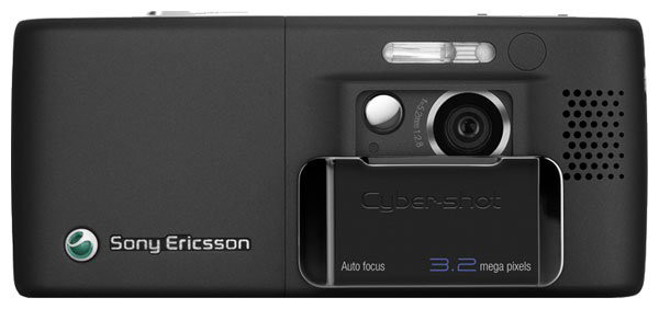, Sony Ericsson K800i: Το πρώτο Cyber-shot [Throwback]
