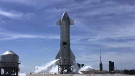 Η SpaceX μας πάει ένα εικονικό ταξίδι στο διάστημα με το Starship