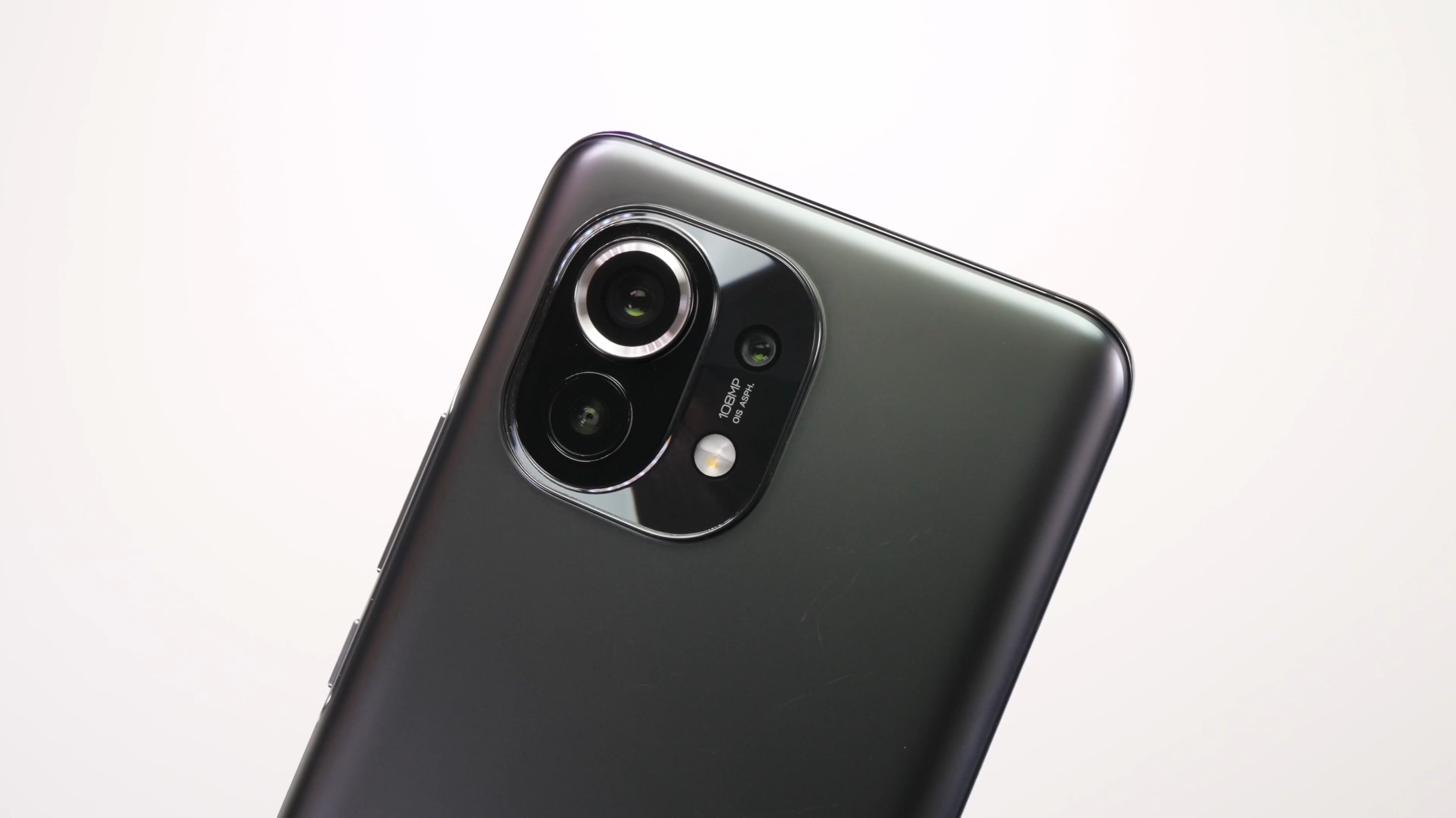 , Xiaomi: Μπλοκάρει τα smartphones σε περιοχές εκτός υποστήριξης