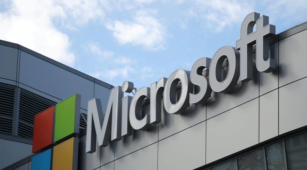 Microsoft, H Microsoft δίνει έμφαση στο σχεδιασμό επεξεργαστών για servers