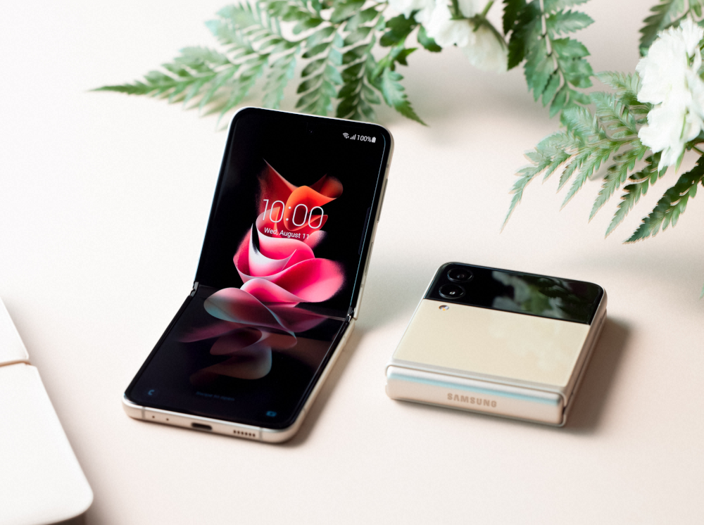 , Samsung Galaxy Z Flip 3 5G: Με έμφαση στο χρώμα και το design