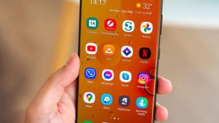 Samsung: Συνεχίζει την κυκλοφορία του One UI 4 μετά τη διόρθωση σφαλμάτων