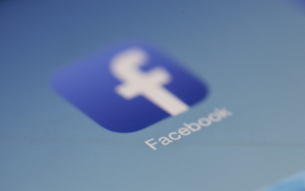 Facebook, Facebook: 2, 2.3 billion lawsuit in the UK for the exploitation of personal data