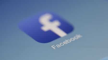 Facebook: Αγωγή 2,3 δισ. λιρών στο Ηνωμένο Βασίλειο για εκμετάλλευση προσωπικών δεδομένων