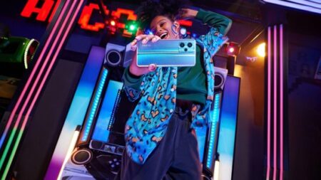 Realme 9 Pro+: Smartphone «Χαμαιλέων» με Flagship χαρακτηριστικά