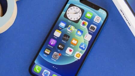 Apple: Είχε 7 από τα 10 τηλέφωνα με τις περισσότερες πωλήσεις το 2021