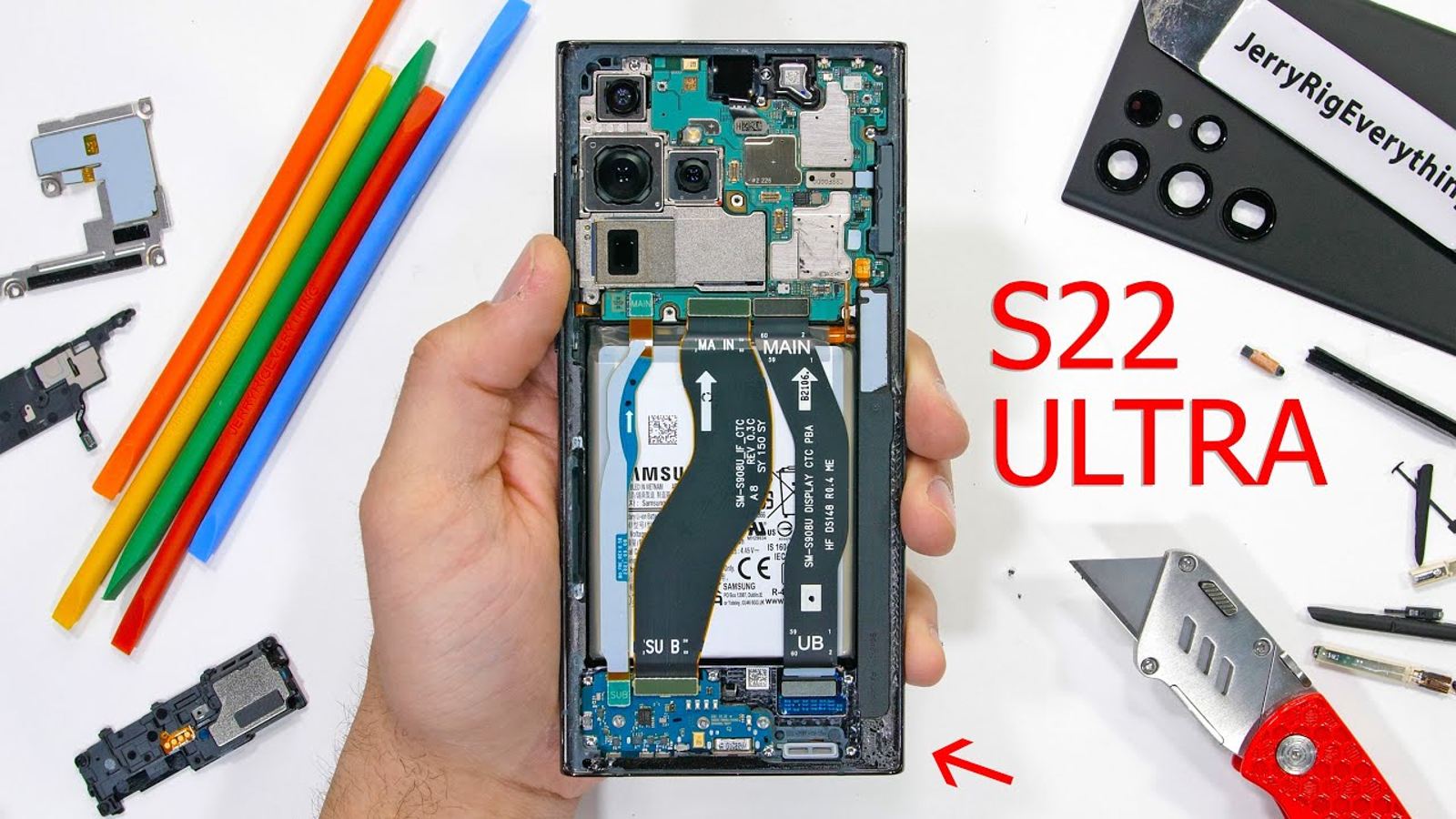 Samsung Galaxy S22 Ultra: Έγινε κομματάκια από τον JerryRigEveything