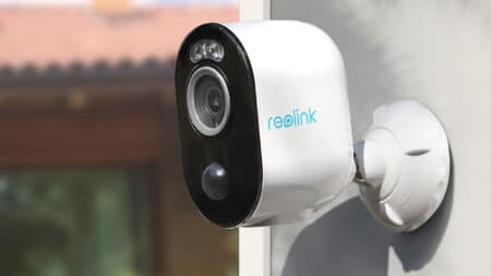 Reolink Argus 3 Pro: Έξυπνη και αδιάβροχη κάμερα ασφαλείας 2Κ + Solar panel