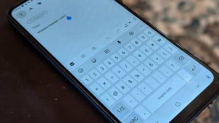 Samsung Keyboard: Βελτιωμένη λειτουργία διόρθωσης clipboard και text