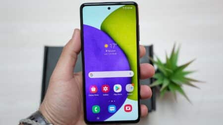 Samsung Galaxy A52: Λαμβάνει ενημέρωση One UI 4.1